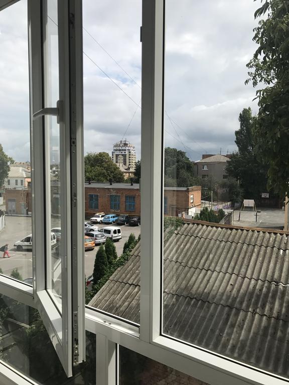 Неймовірно Затишна Студія У Центрі Міста Біля Лікарні Імені Пирогова Vinnytsja Buitenkant foto
